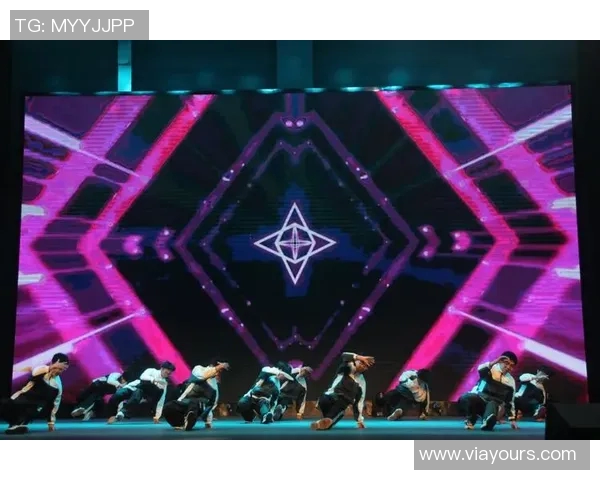 赛后分析：北京街舞队与成都街舞队的战术对决与精彩瞬间回顾